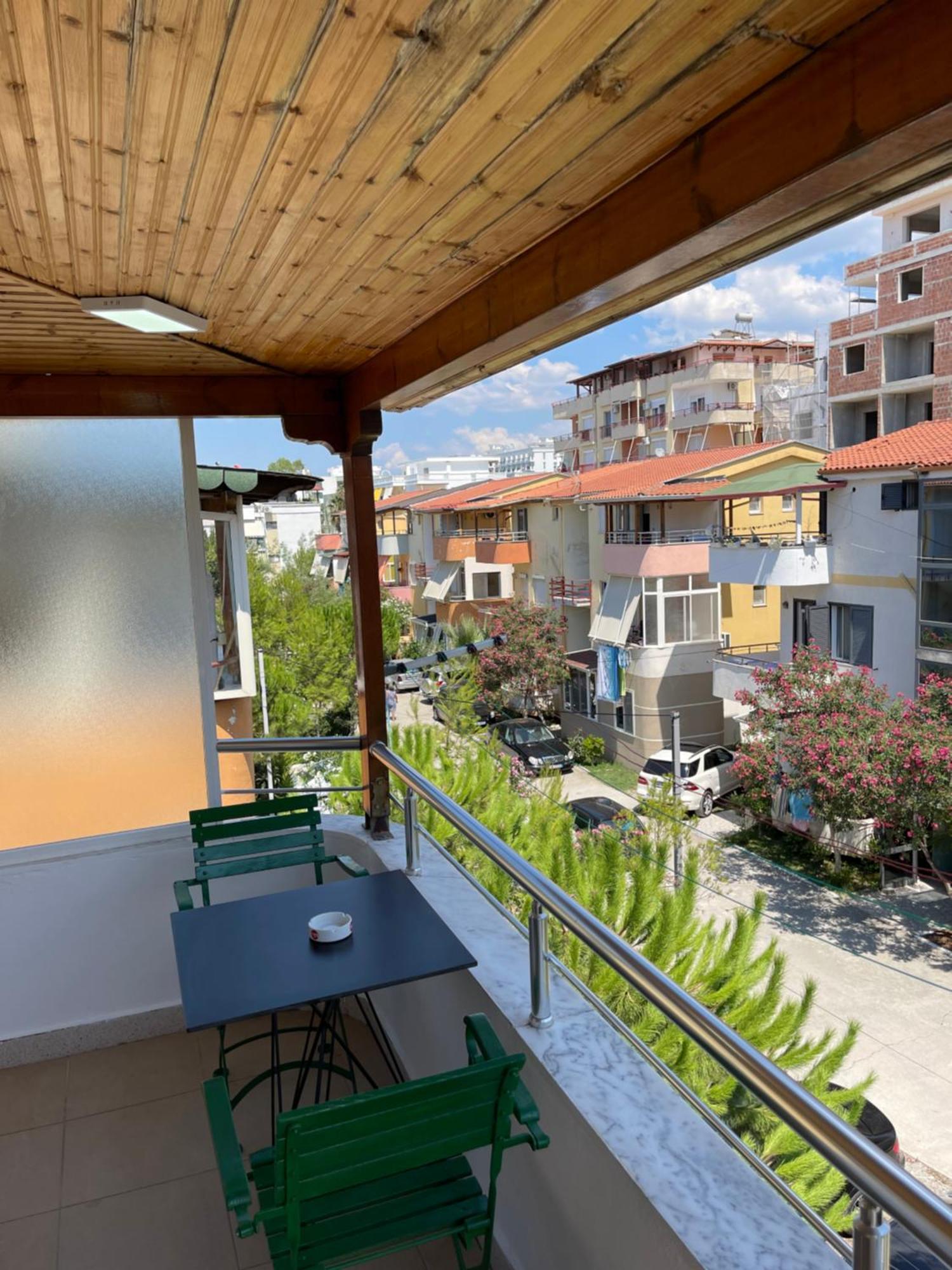 House For Rent Jurgen 度假居