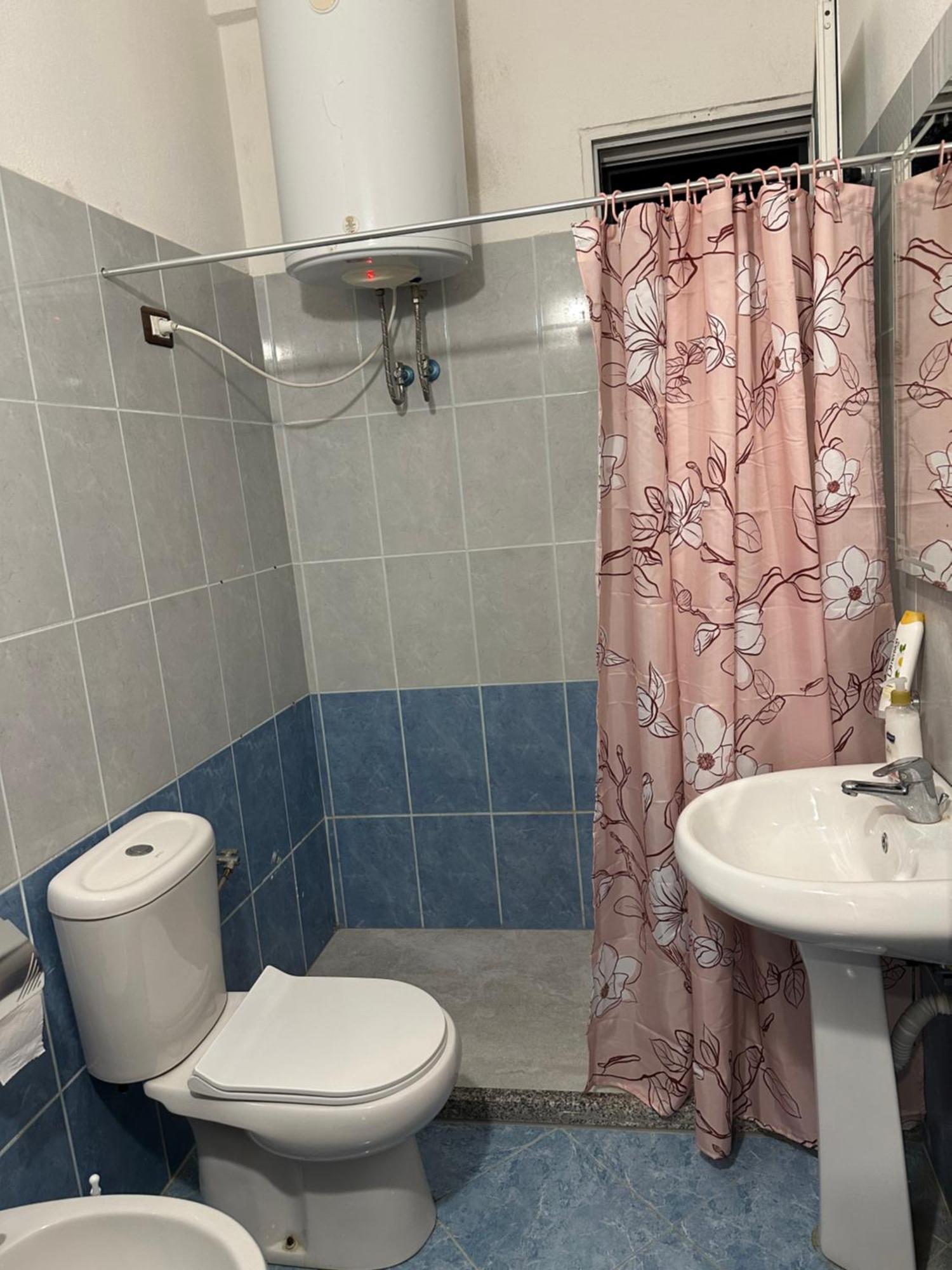 House For Rent Jurgen * Golem (Tirana)